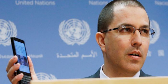 Gli Stati Uniti impongono sanzioni contro il ministro degli Esteri venezuelano