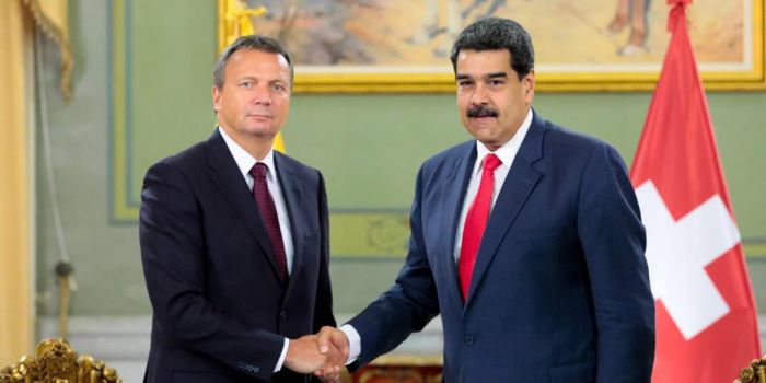 Venezuela, arrestato il vice di Guaidò dimensione font + Venezuela, arrestato il vice di Guaidò dimensione font +