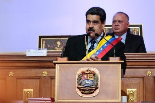 Venezuela, Washington valuta l'invio di truppe Espatrio vietato a Guaidó
